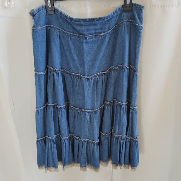 VTg Mix Nouveau Womens Skirt Size 14 Blue Chambray Denim Tiered Peasant 16321‎ - Picture 3 of 10